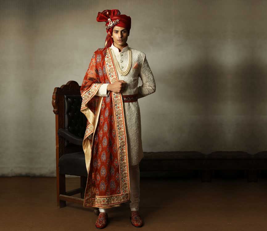 Lalit Dalmia's Mahal collection under Sanskriti